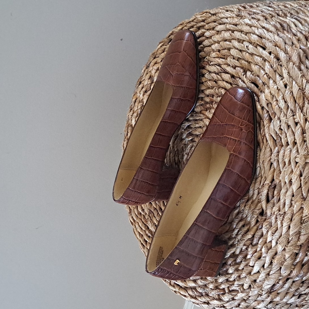 Etienne Aigner Brown Croc-Embossed Heels